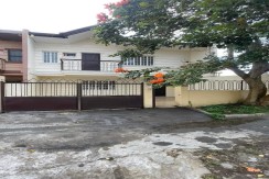 FOR SALE House and Lot in  Tagaytay City